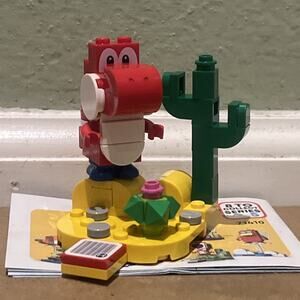 LEGO 71410-1 Super Mario Character Pack Series 5 Minifigure - Red Yoshi